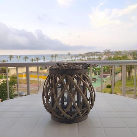 Apartamento Palmeras La Pineda Luaran gambar