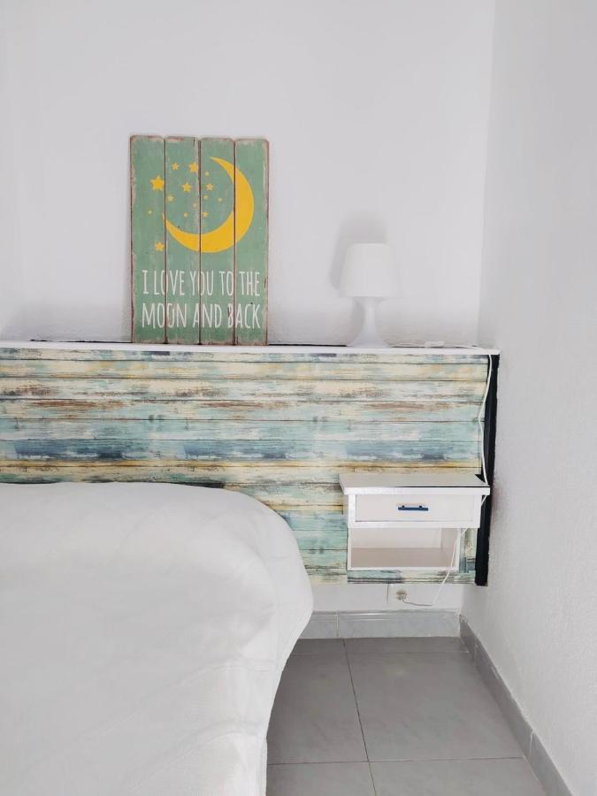 Apartamento Palmeras La Pineda Luaran gambar