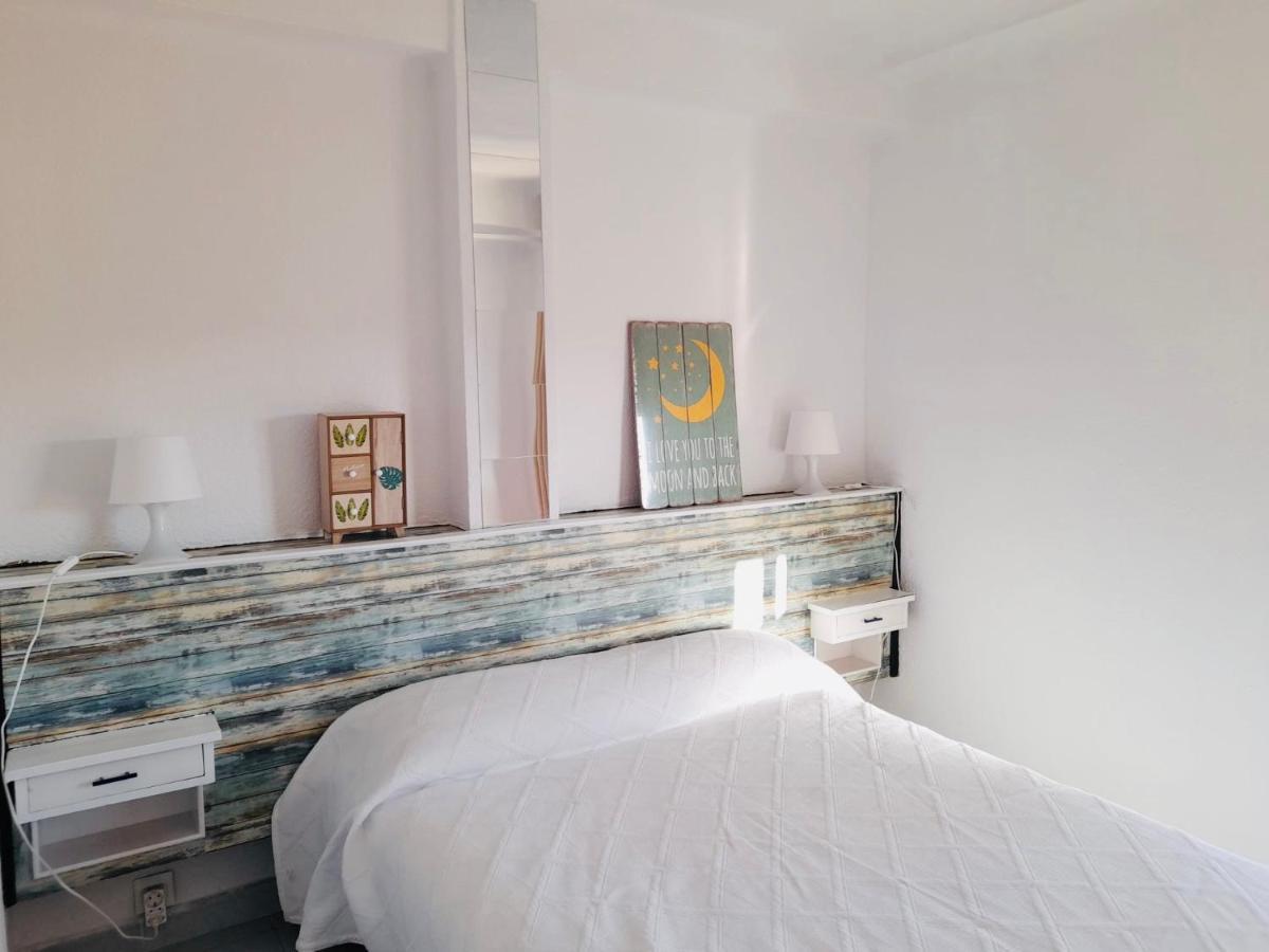 Apartamento Palmeras La Pineda Luaran gambar